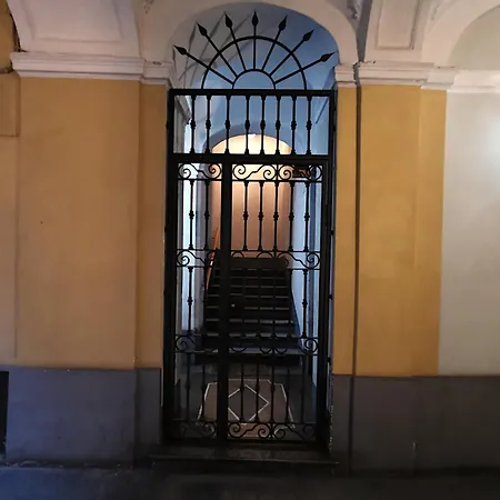 Loft011 An Elegant Retreat In The Heart Of *