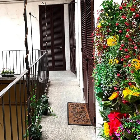 Apartament Loft011 An Elegant Retreat In The Heart Of Turyn