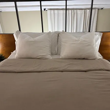 Loft011 An Elegant Retreat In The Heart Of Apartament Turyn